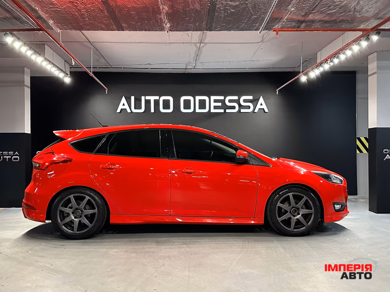 Ford Focus - фото 5