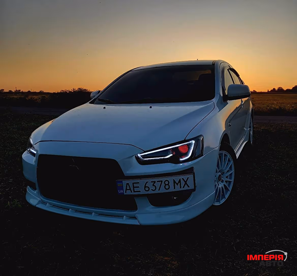 Mitsubishi Lancer - фото 8