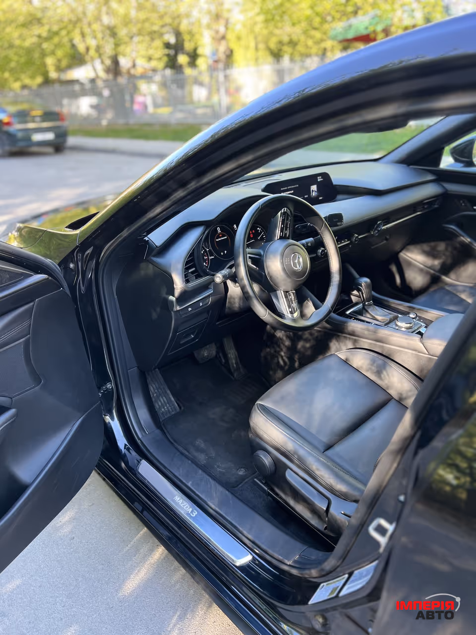 Mazda 3 - фото 23