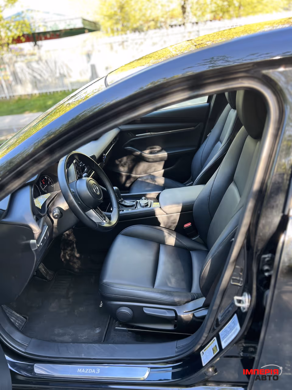 Mazda 3 - фото 22