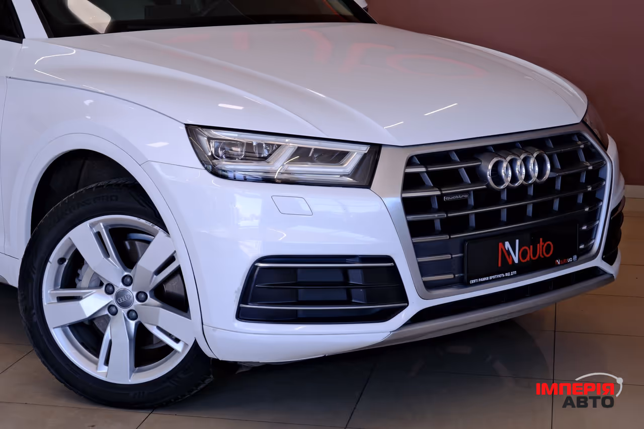 Audi Q5 - фото 3