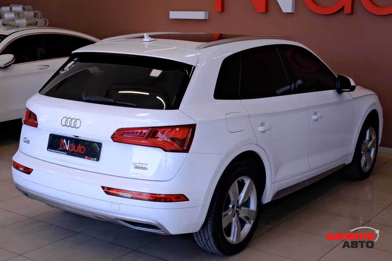 Audi Q5 - фото 5