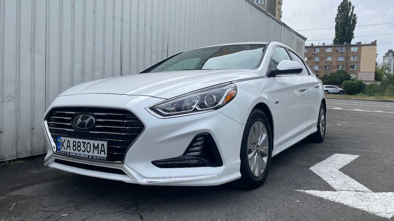 Hyundai Sonata - фото 3