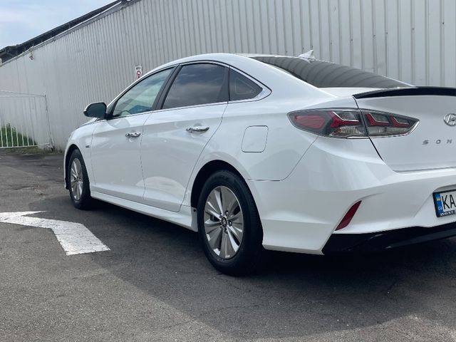 Hyundai Sonata - зображення 2