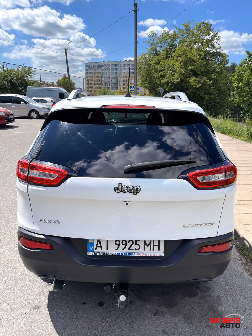 Jeep Cherokee - фото 7