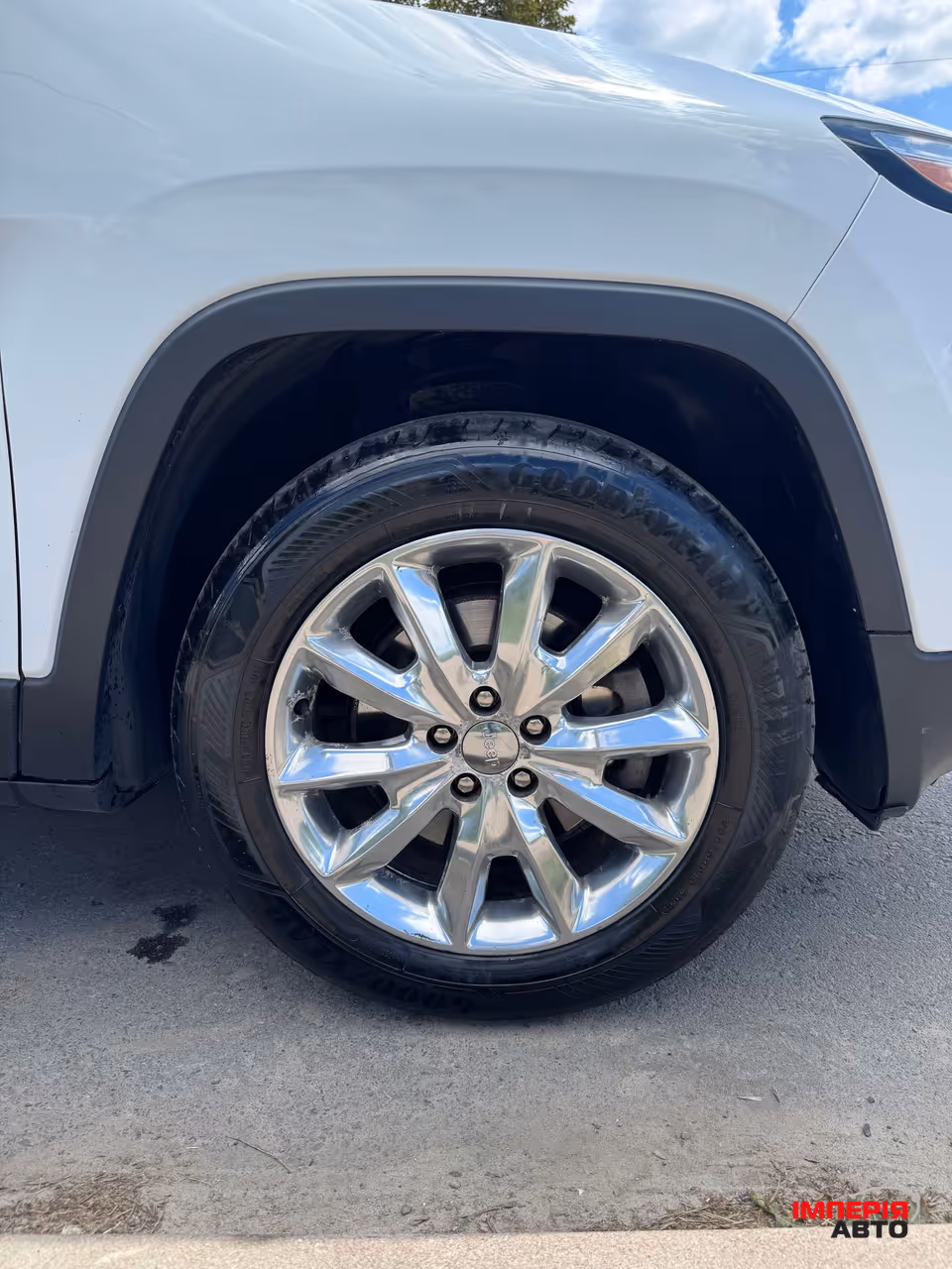 Jeep Cherokee - фото 19