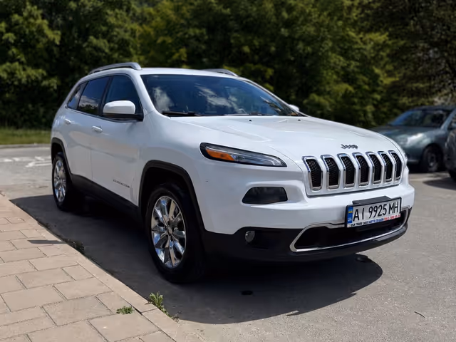 Jeep Cherokee - фото 1