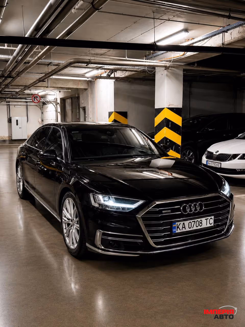 Audi A8 - фото 2