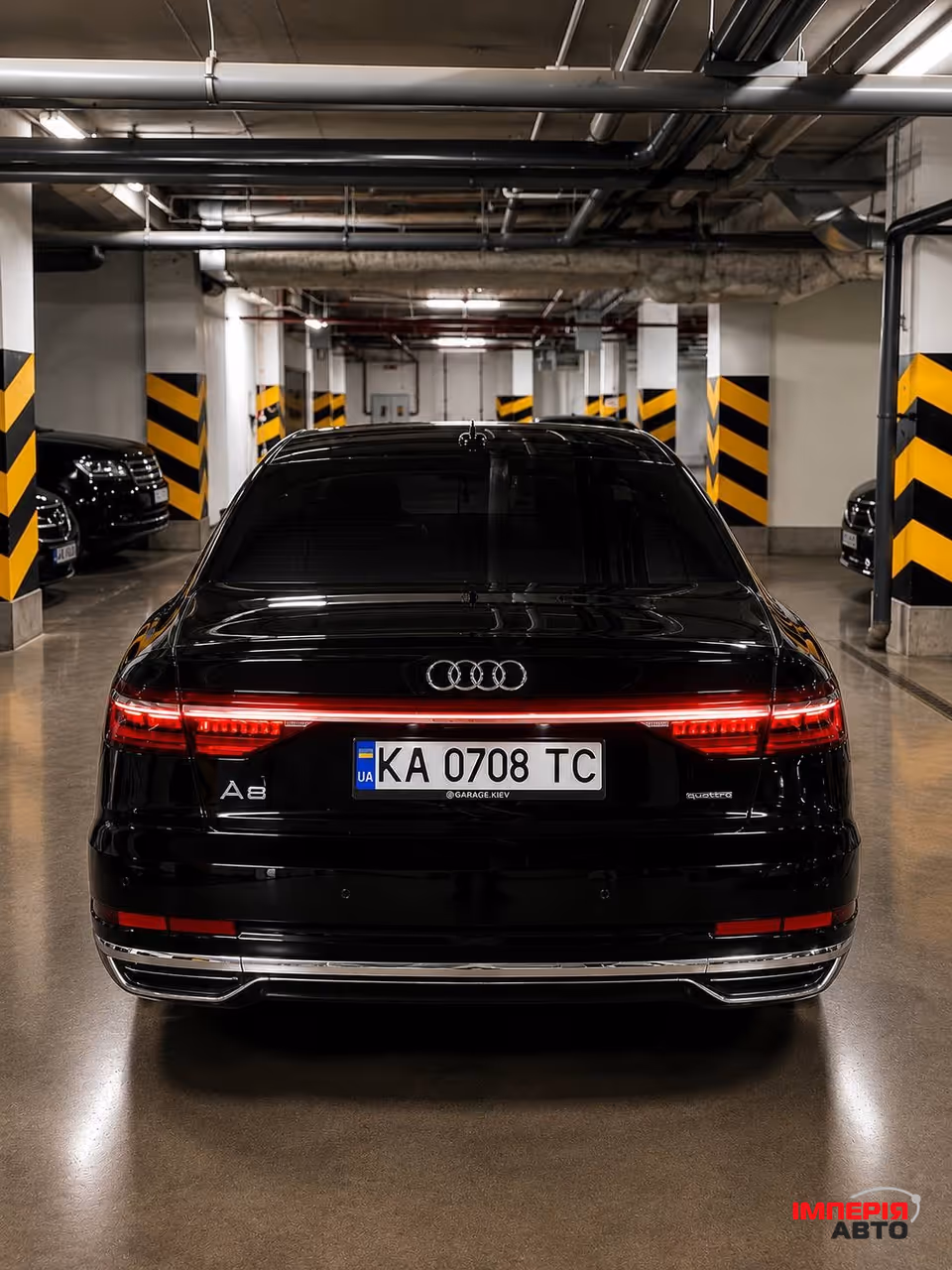 Audi A8 - фото 3