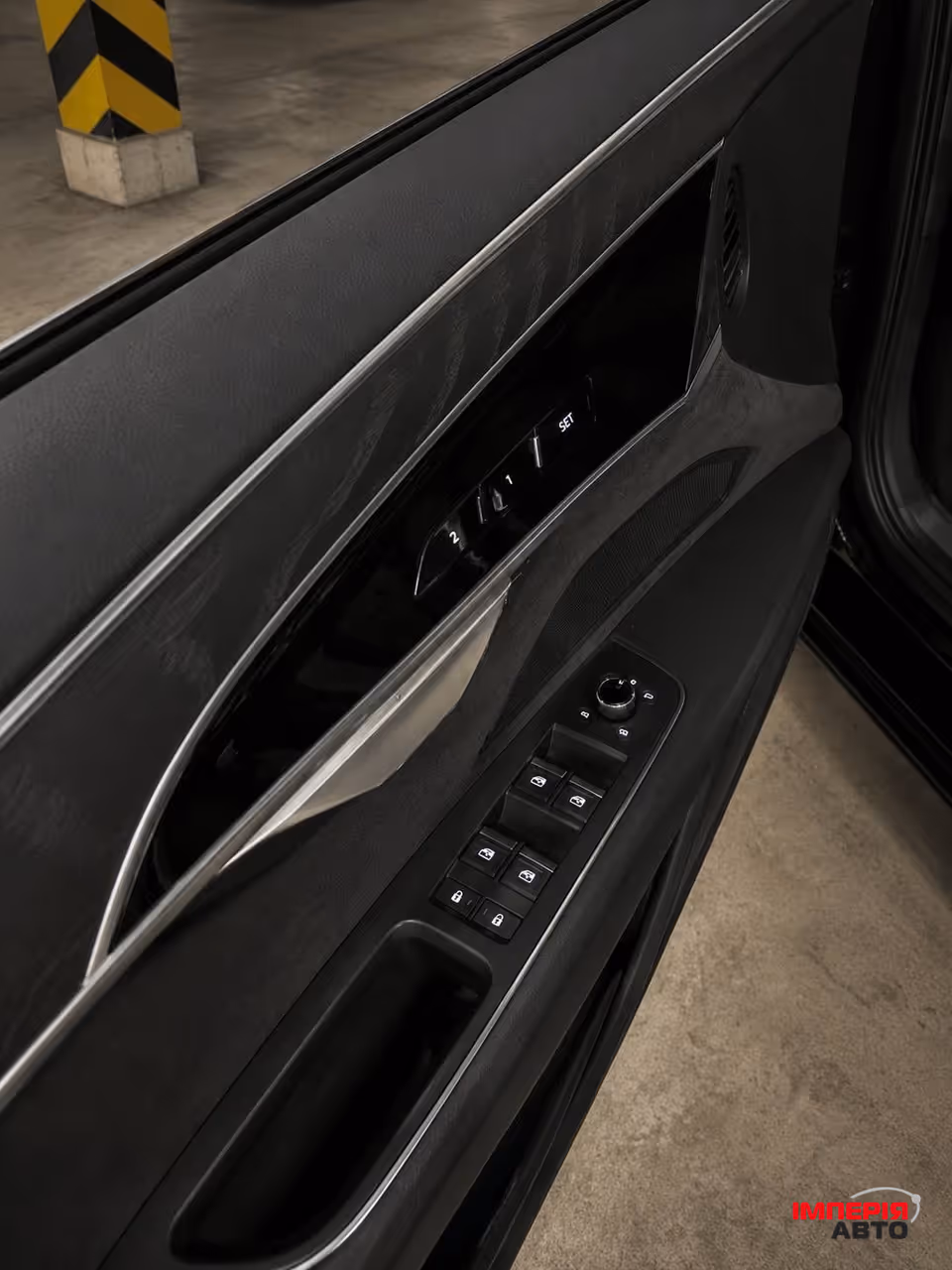 Audi A8 - фото 13