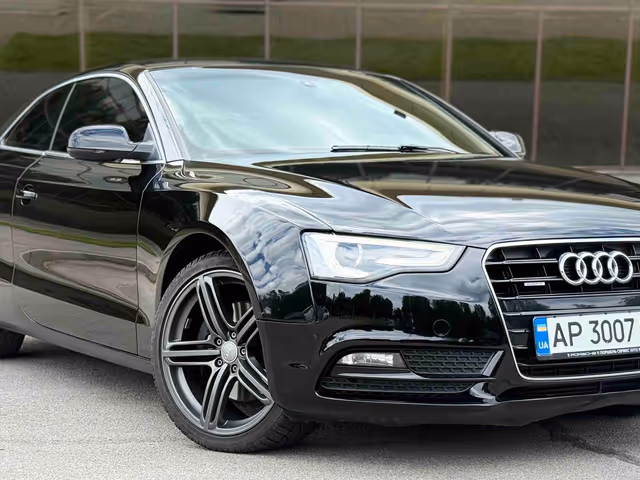 Audi A5 - фото 1