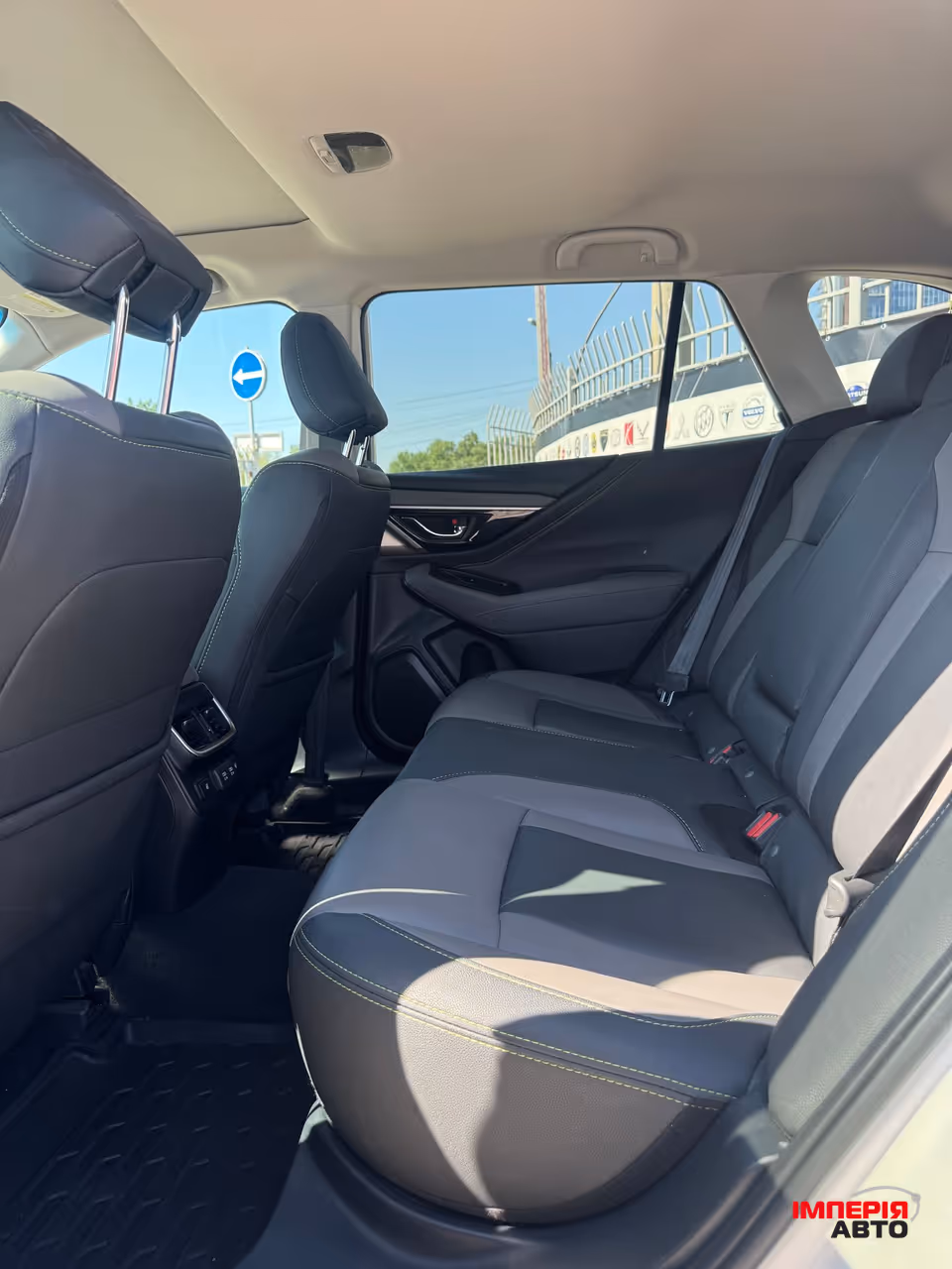 Subaru Outback - фото 9
