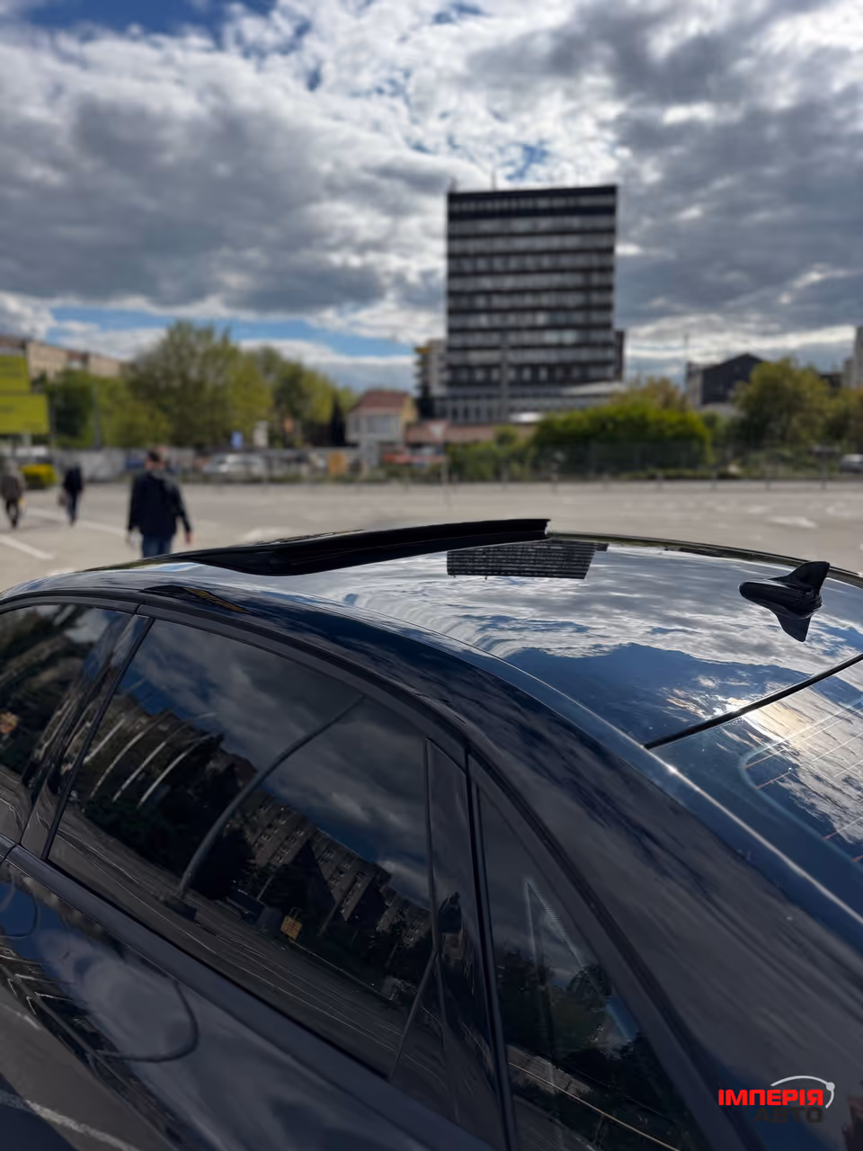 Audi A4 - фото 11