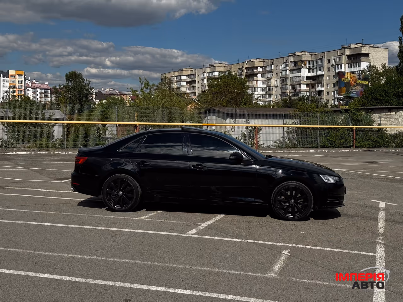 Audi A4 - фото 4