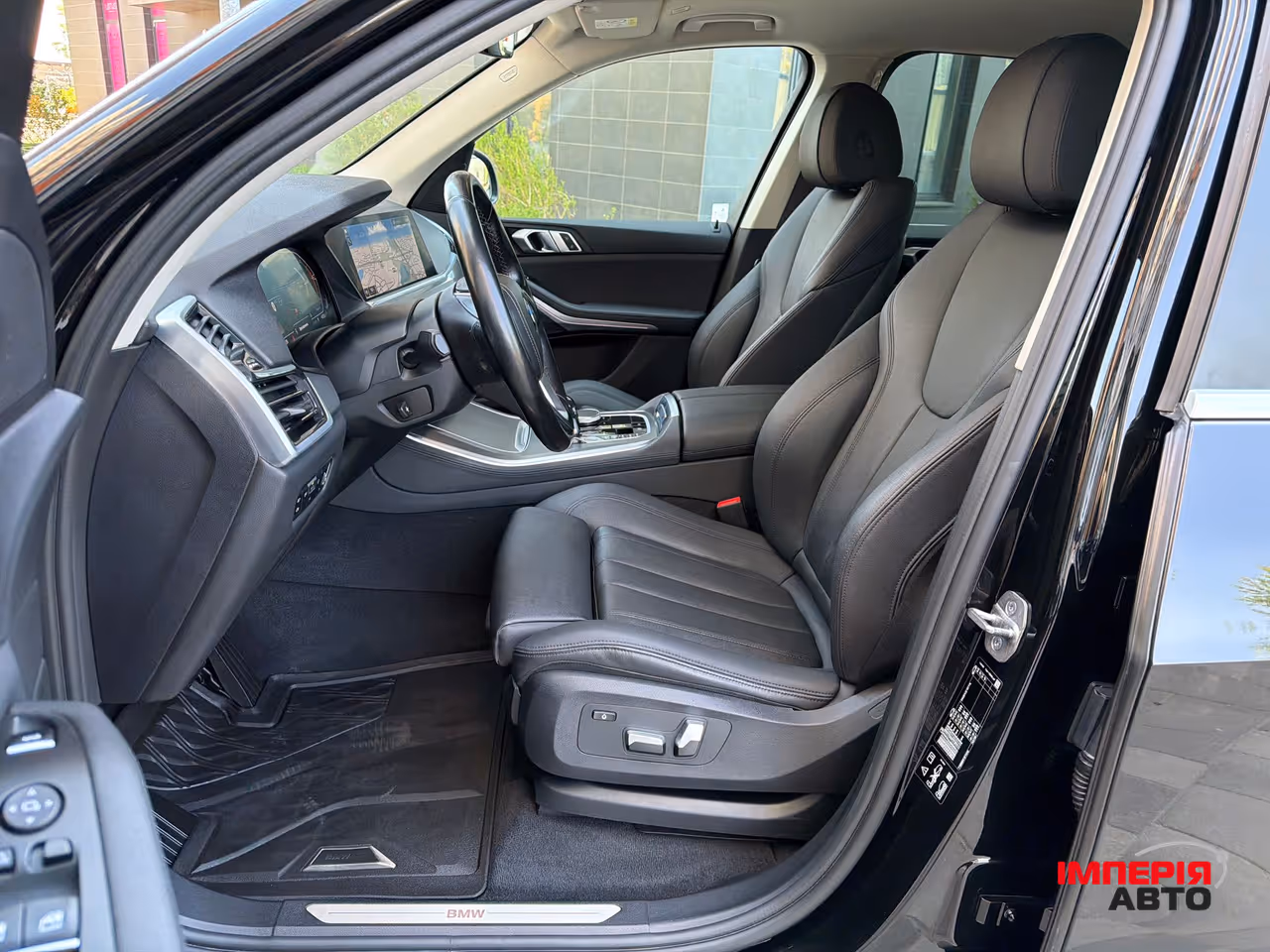 BMW X5 - фото 16