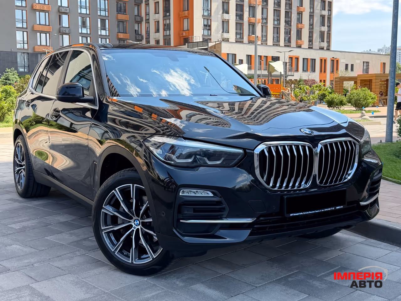 BMW X5 - фото 2