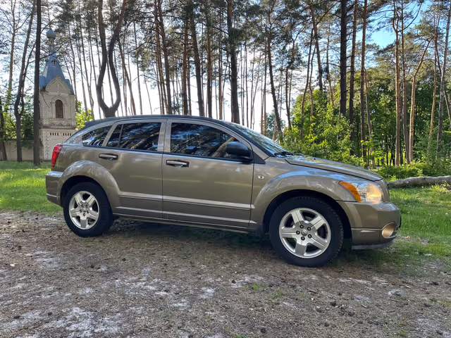 Dodge Caliber - фото 3