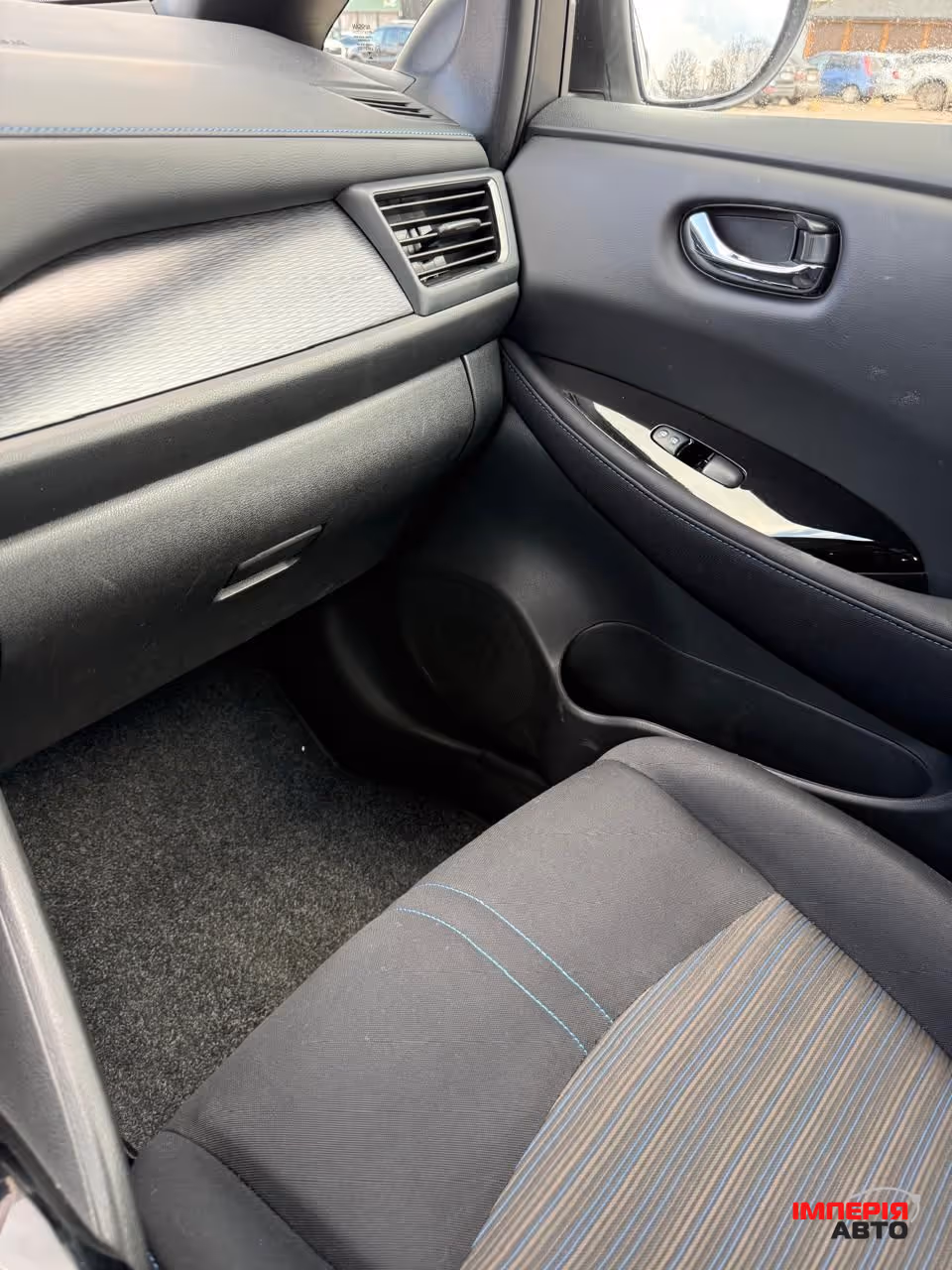 Nissan Leaf - фото 12