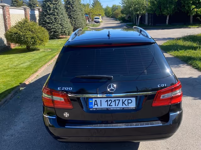 Mercedes-Benz E-Класс - фото 4