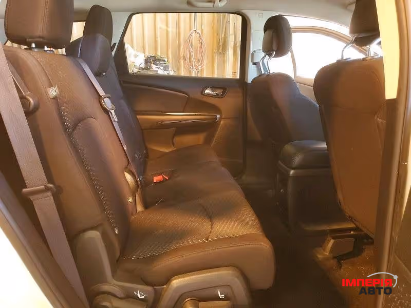 Dodge Journey - фото 13