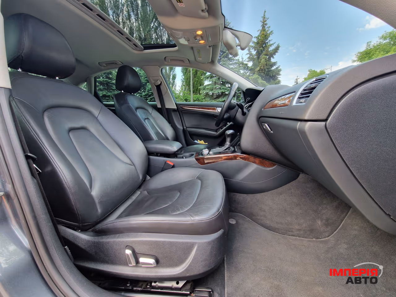 Audi A4 - фото 34