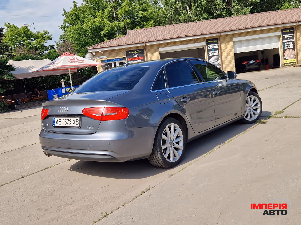 Audi A4 - фото 4