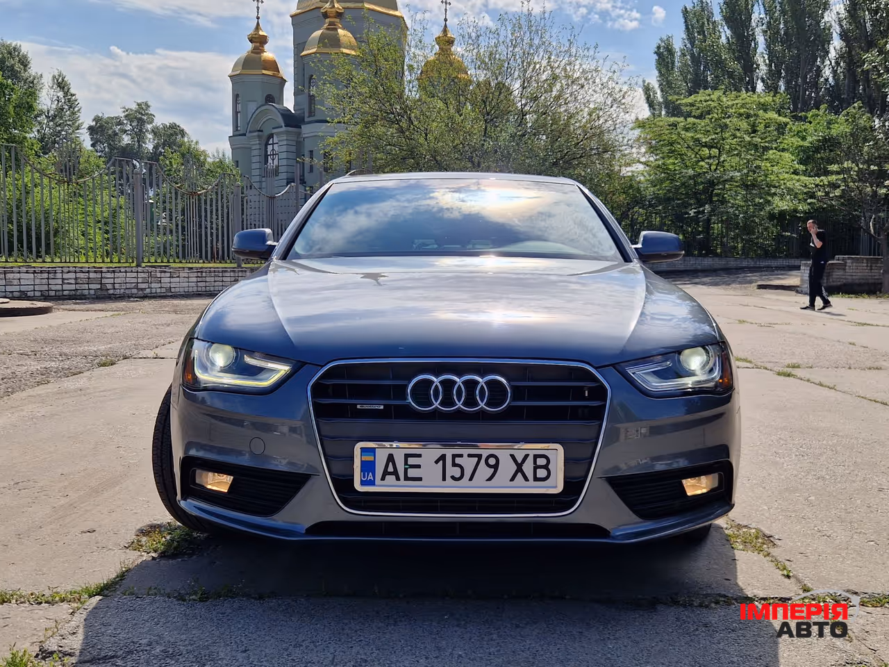 Audi A4 - фото 2