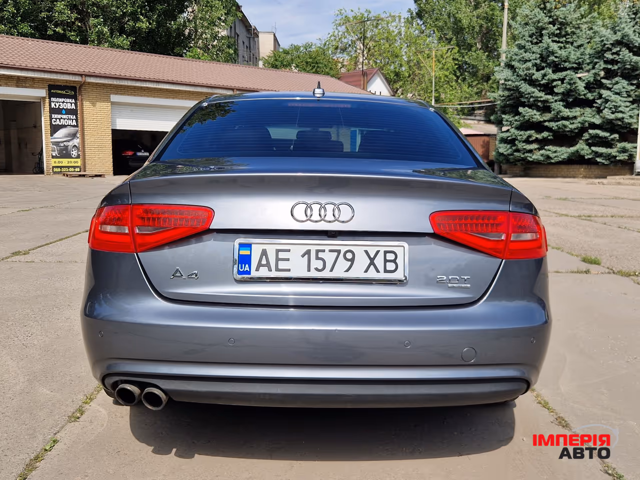 Audi A4 - фото 5