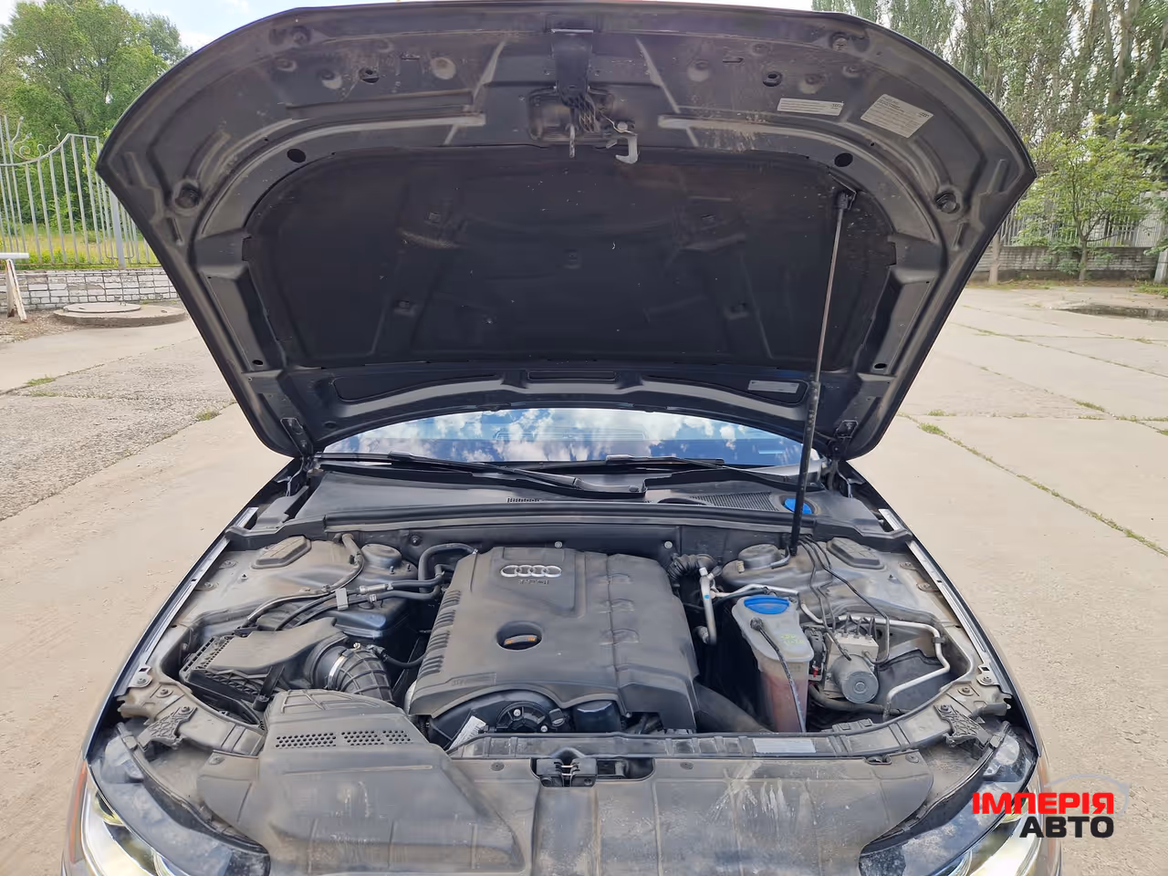 Audi A4 - фото 39