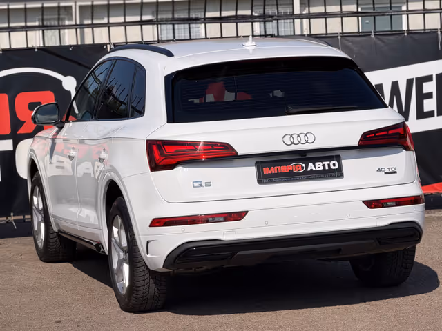 Audi Q5 - фото 5