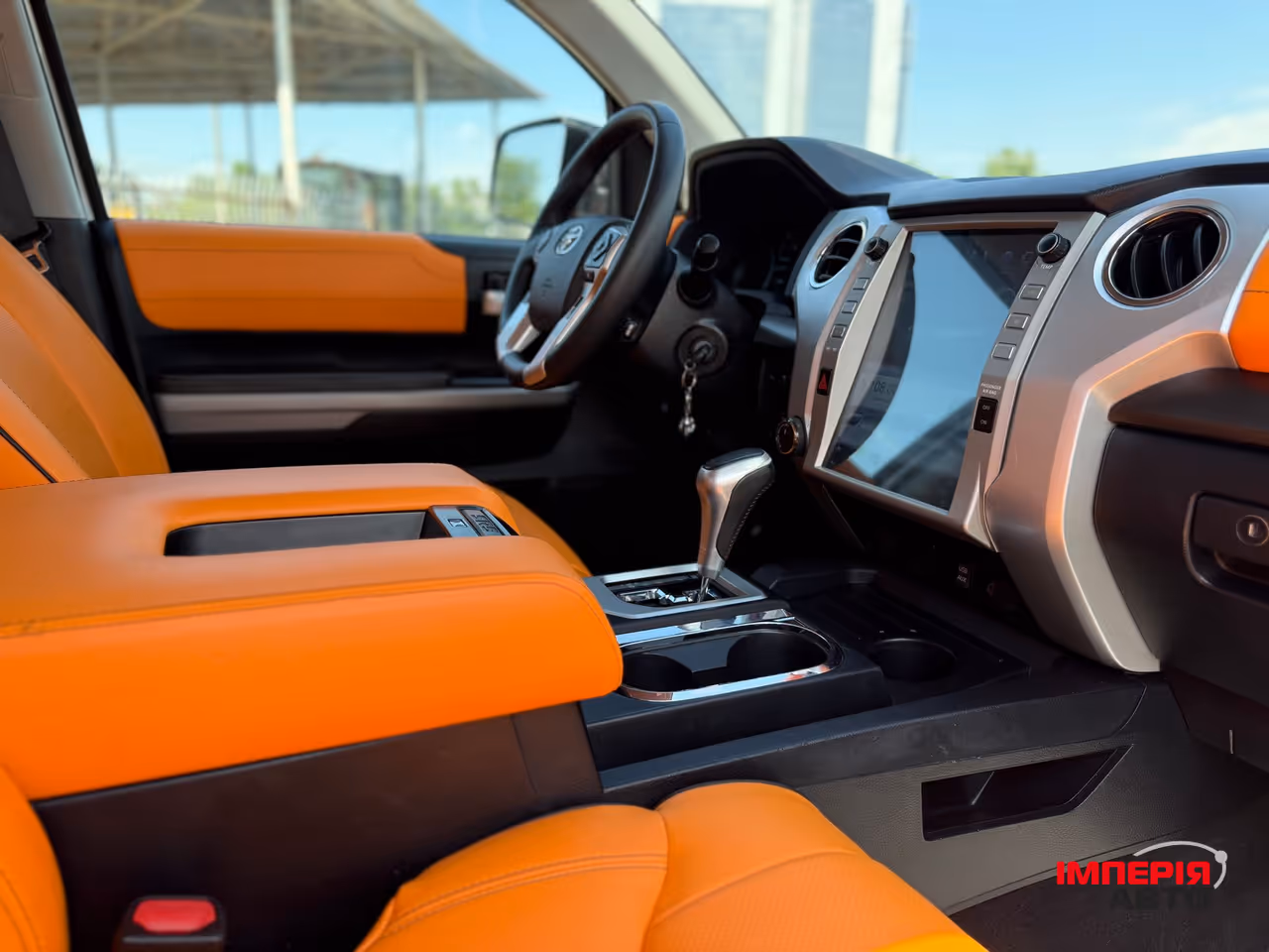 Toyota Tundra - фото 11