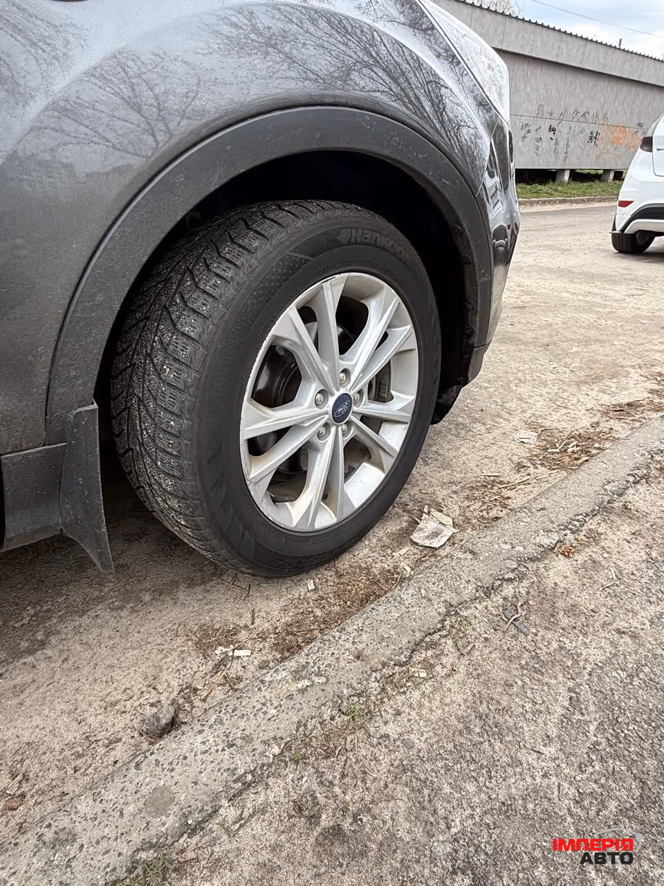 Ford Kuga - фото 11
