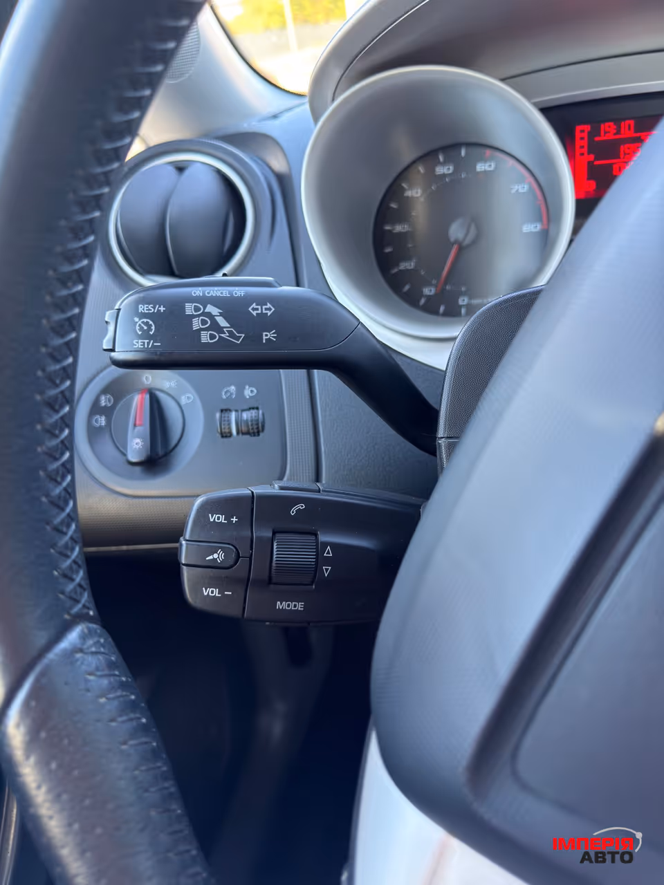 SEAT Ibiza - фото 16