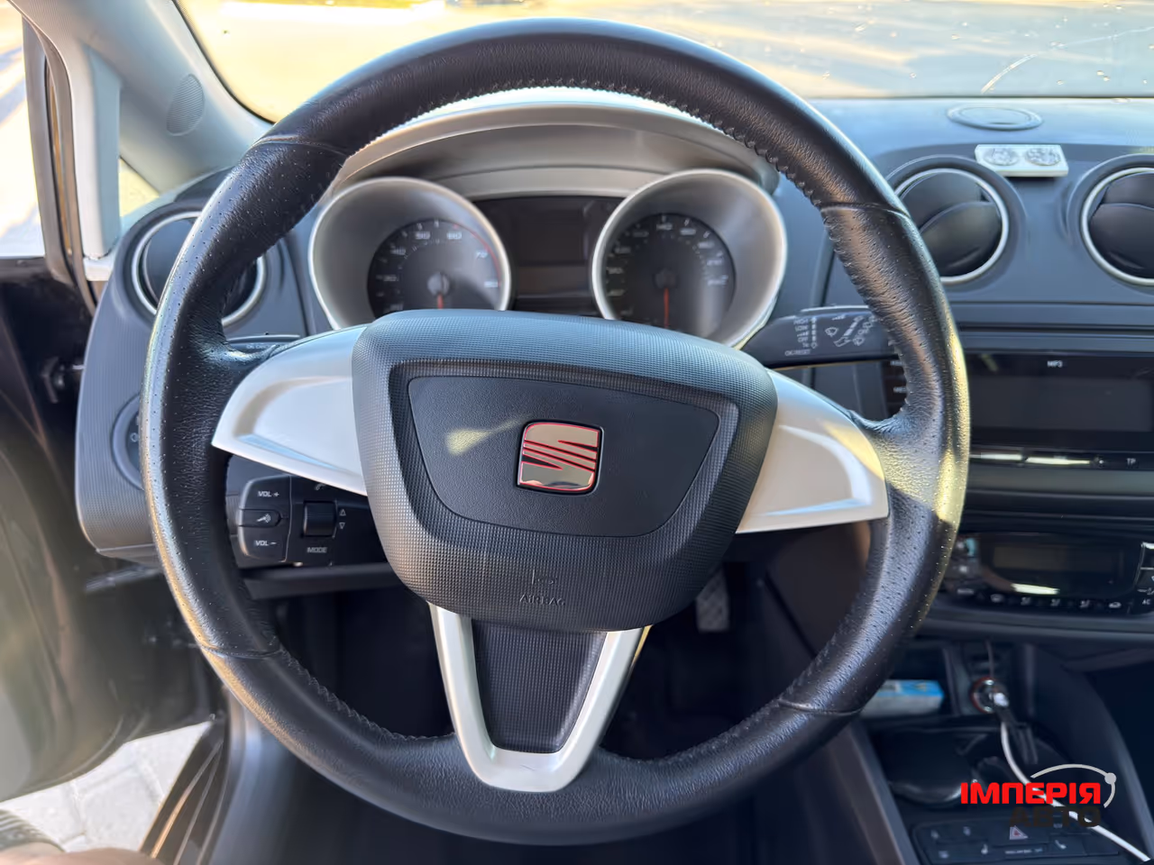 SEAT Ibiza - фото 10