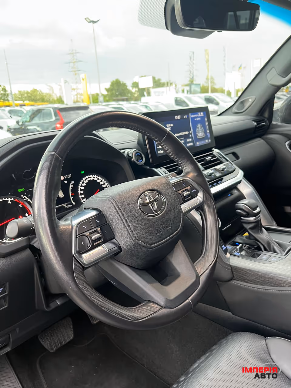 Toyota Land Cruiser - фото 15