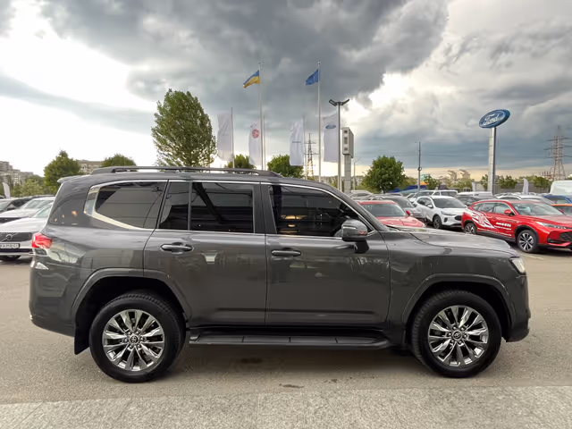Toyota Land Cruiser - фото 5