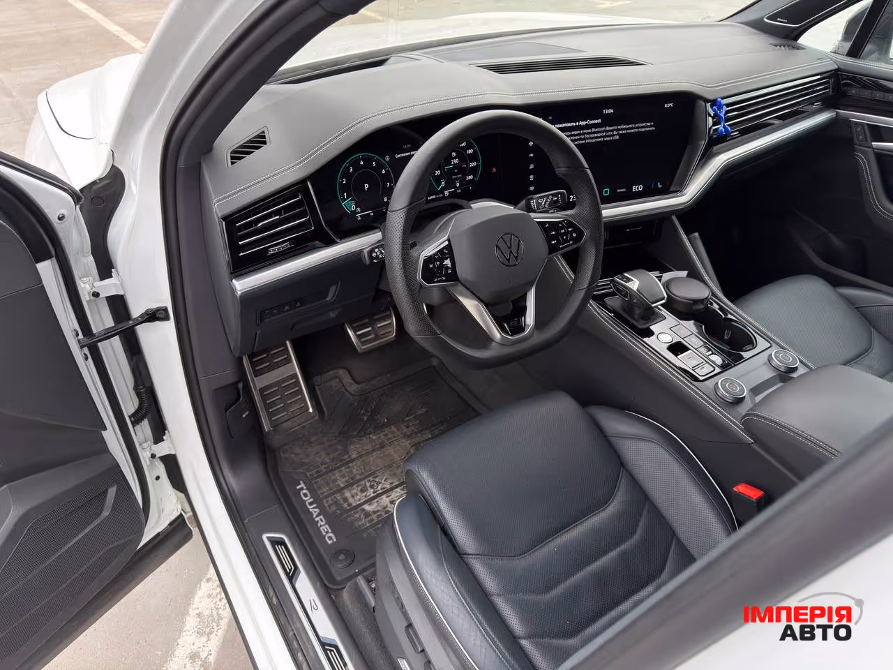 Volkswagen Touareg - фото 23