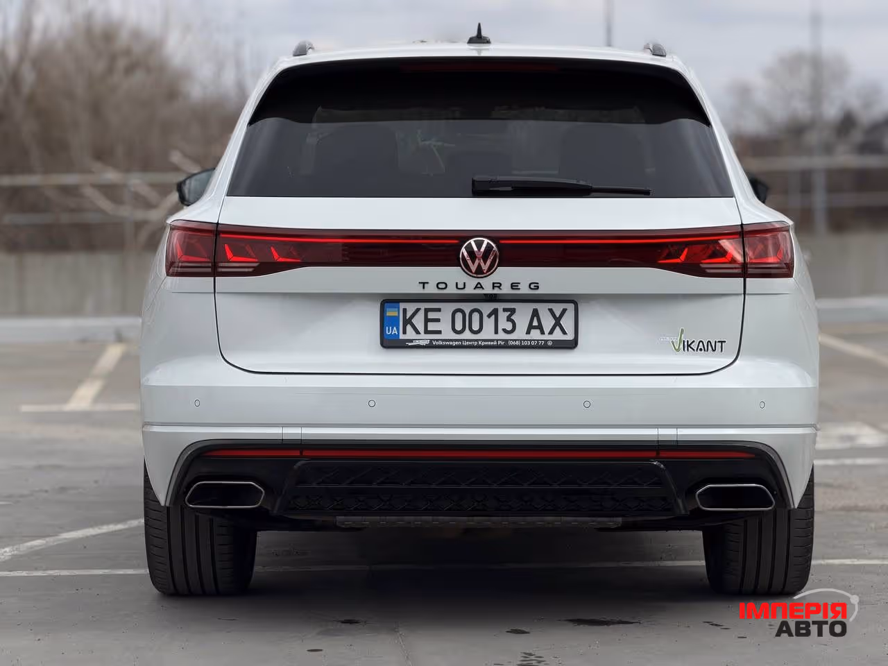Volkswagen Touareg - фото 12