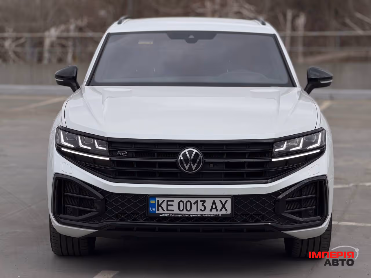 Volkswagen Touareg - фото 3