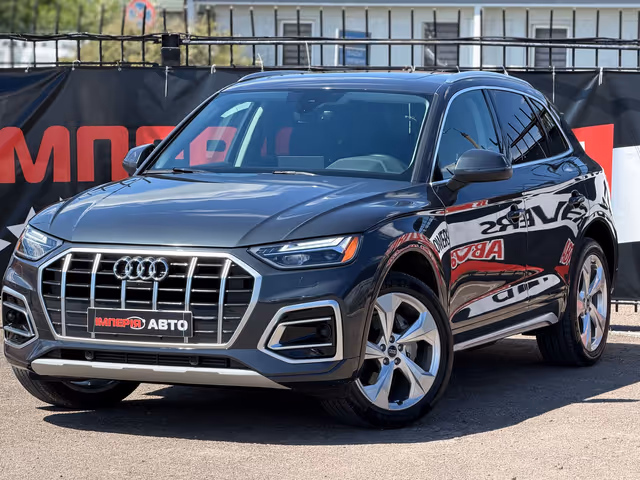 Audi Q5 - фото 1