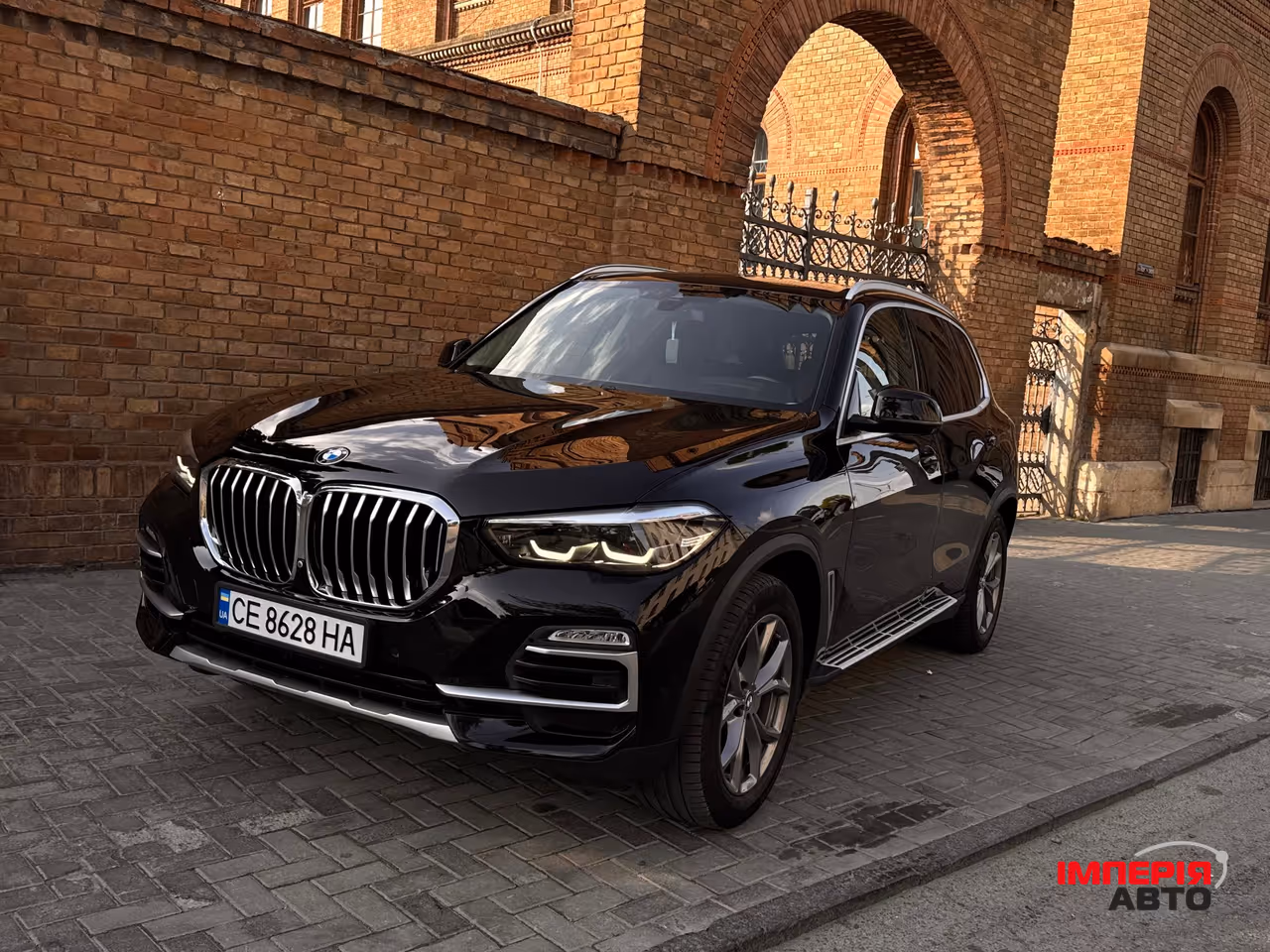 BMW X5 - фото 1
