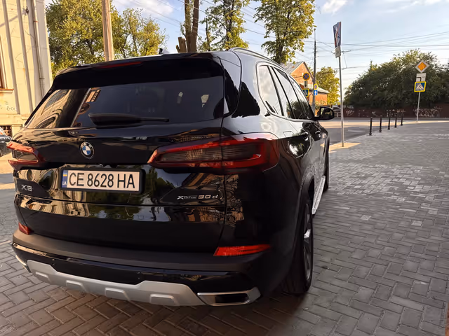 BMW X5 - фото 4