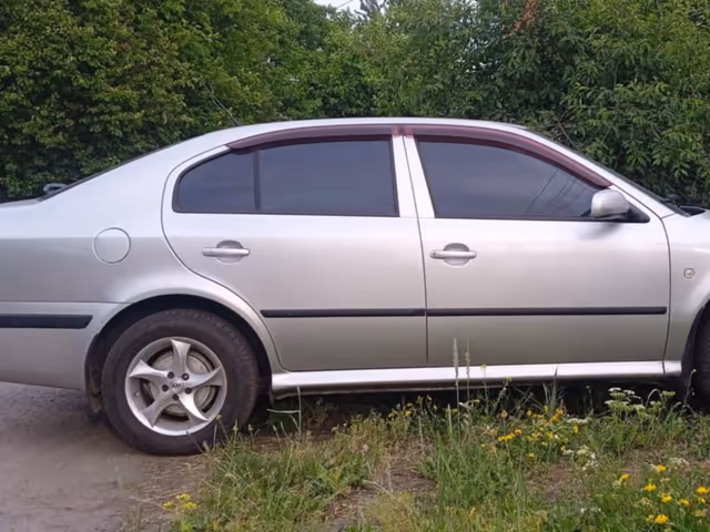 Skoda Octavia - фото 1