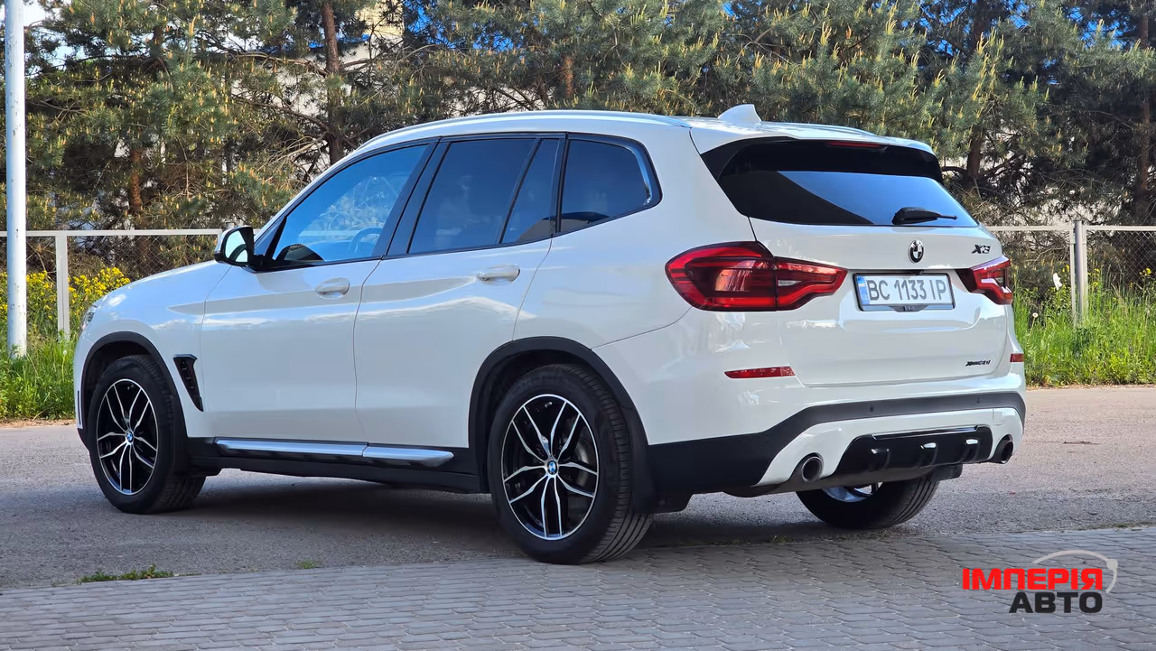 BMW X3 - фото 6
