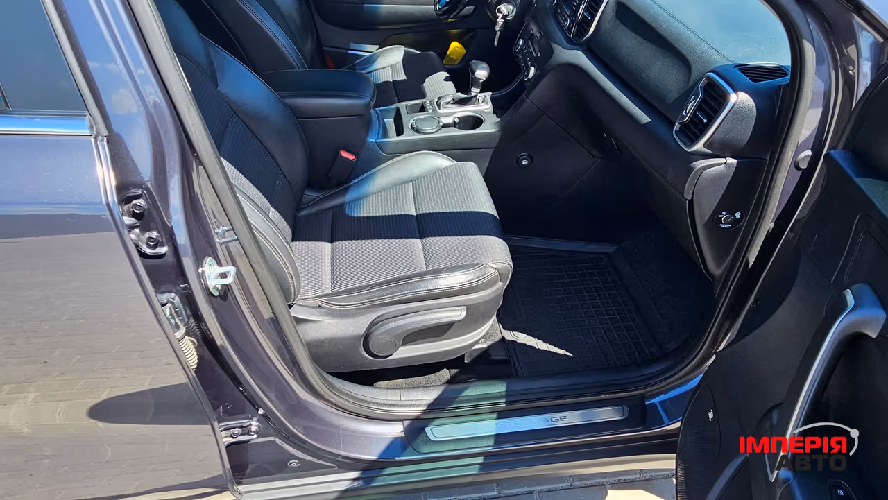 Kia Sportage - фото 14