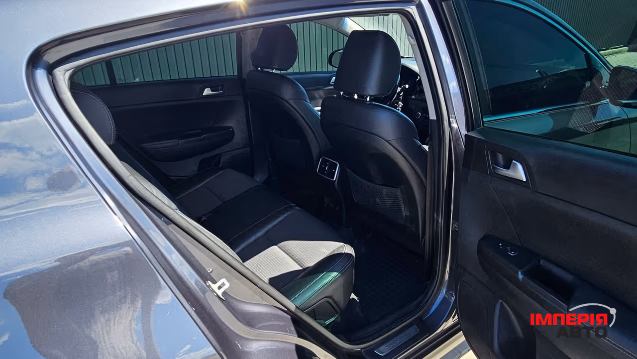Kia Sportage - фото 18
