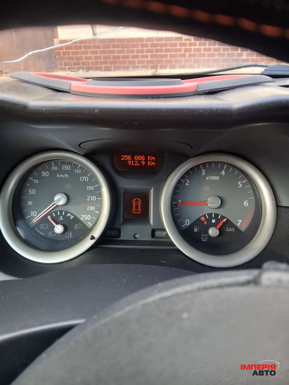 Renault Megane - фото 1