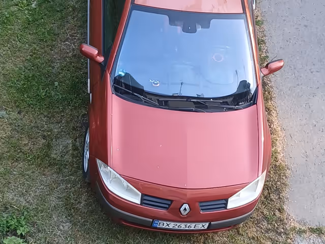 Renault Megane - фото 3