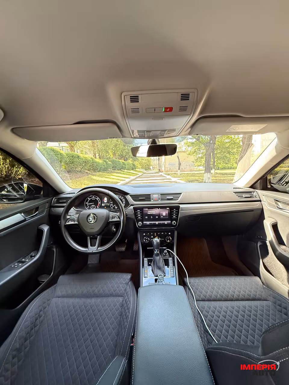 Skoda Superb - фото 14
