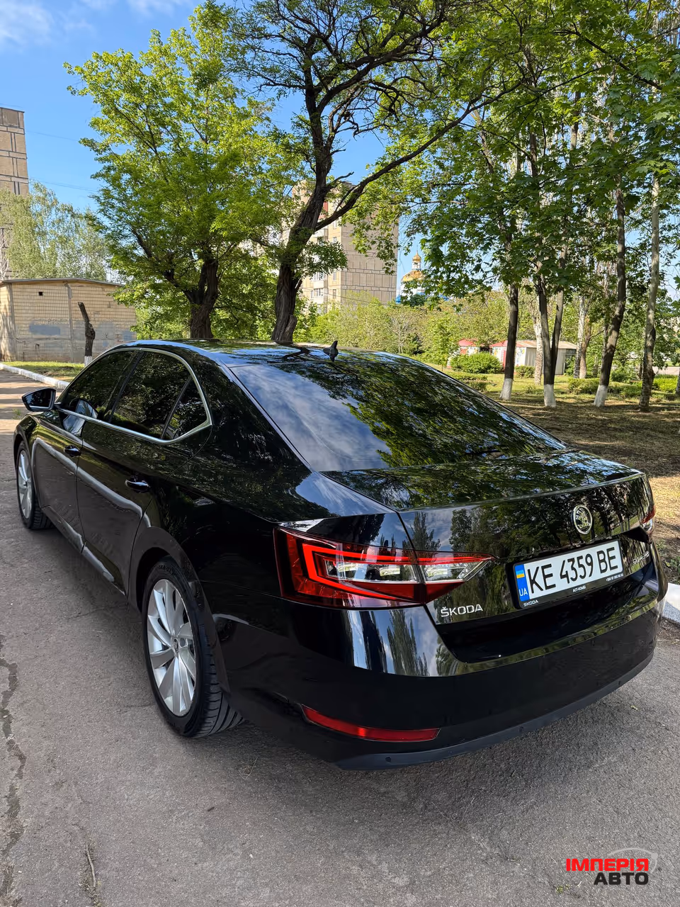 Skoda Superb - фото 6